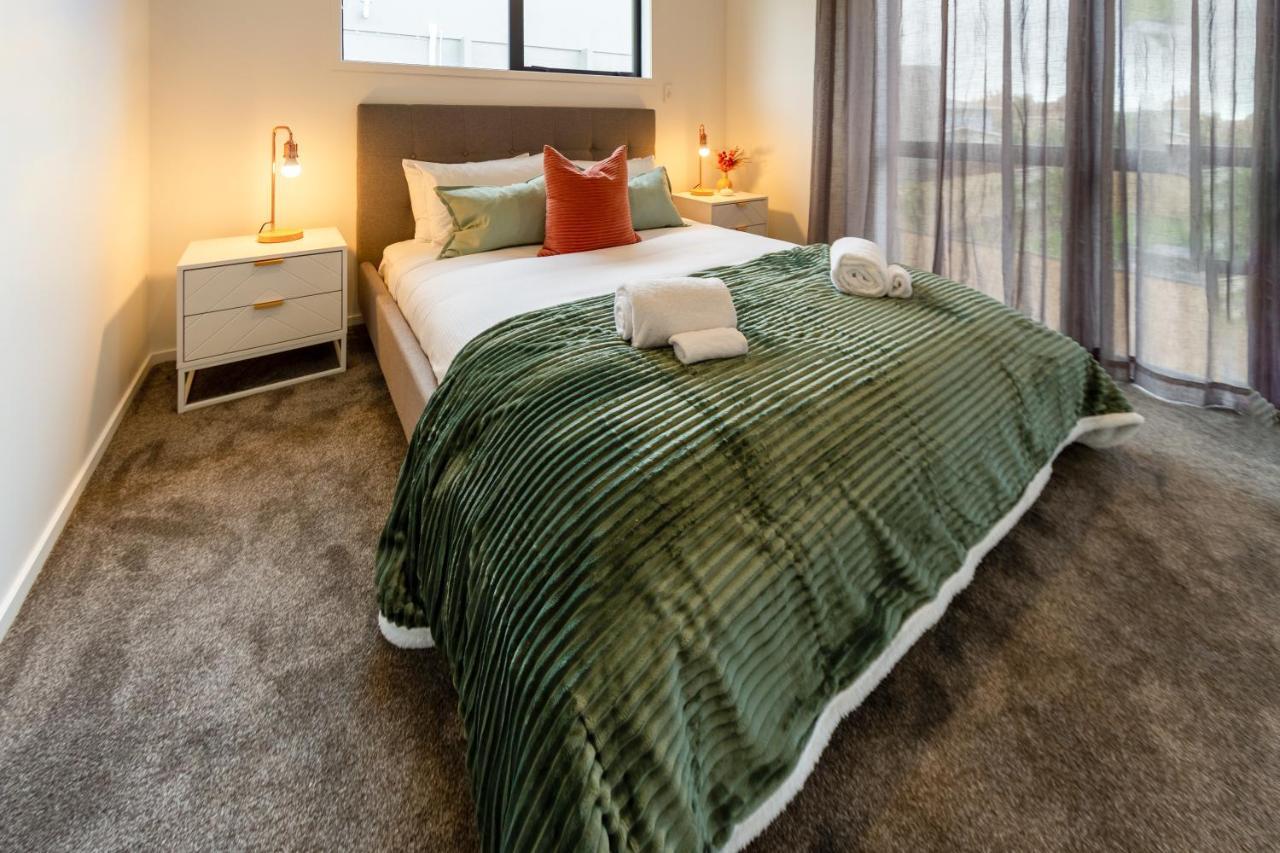 Peaceful Park View Townhouse 2 Bed W/Carpark Apartment Christchurch Exterior photo